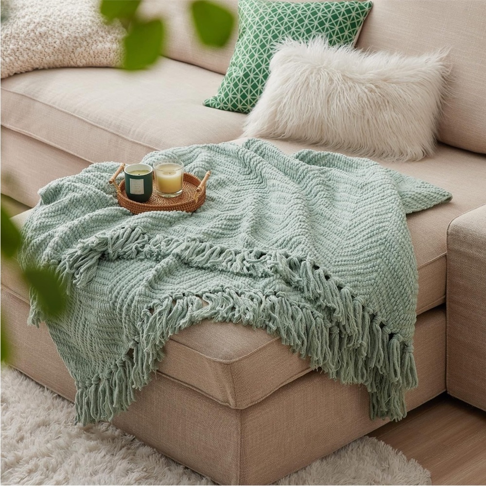 West Elm Teal Mint Trendy Gift Soft Cozy Chevron Tassel Throw Blanket Bedding - Picture 2 of 15